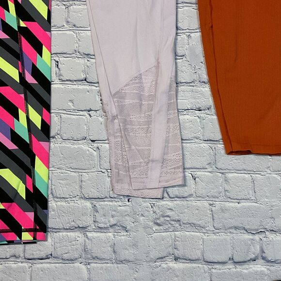 Lot of 4 Victoria's Secret Sport & Pink Leggings, Size S - Picture 4 of 4